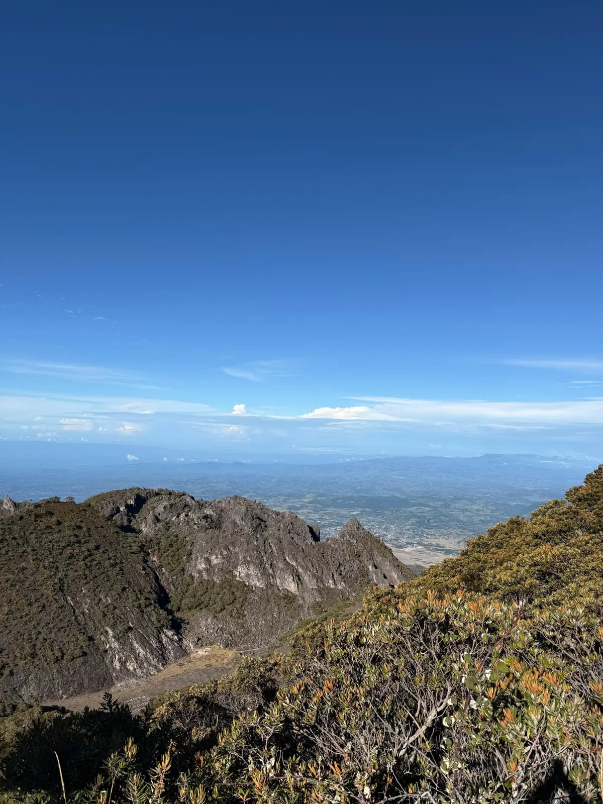 Two-ocean panorama from the rocky summit of Volcán Barú, Panama